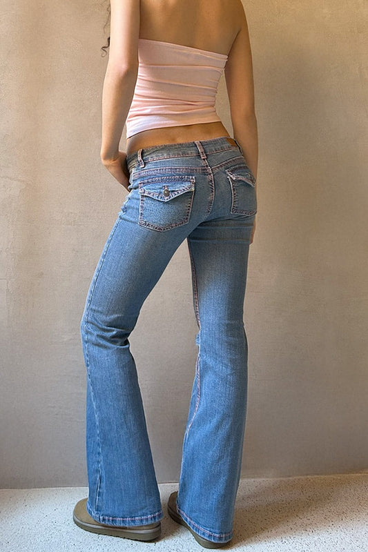 Low-waist flare jeans | Subdued Customer Favorite