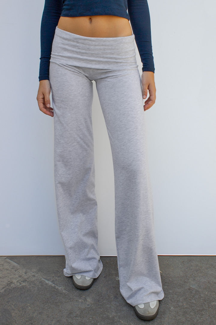 Wide-leg pants with cuffs | Subdued Trending