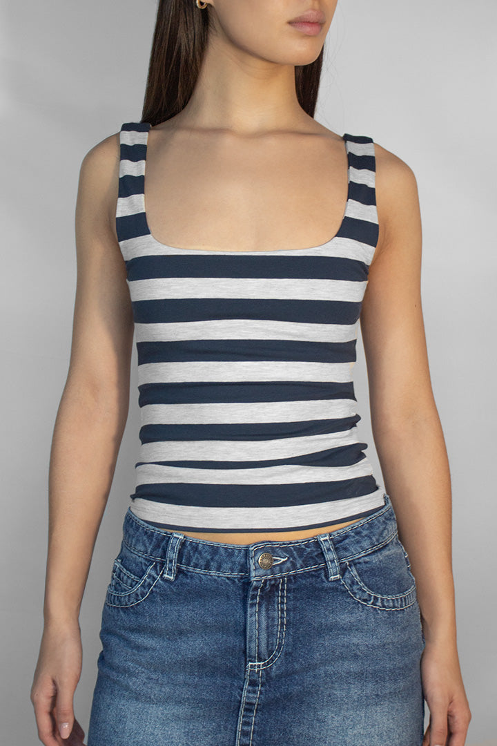 Square neckline top | Subdued Quality