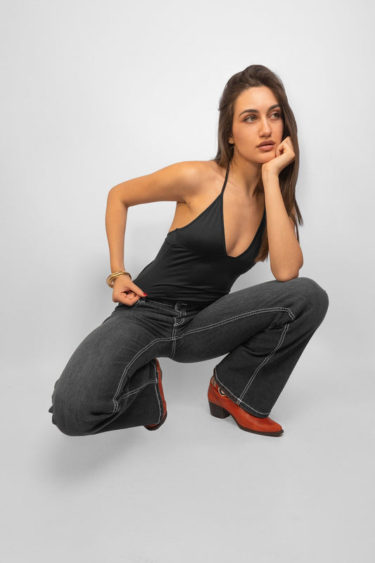 V-neck top | Subdued New