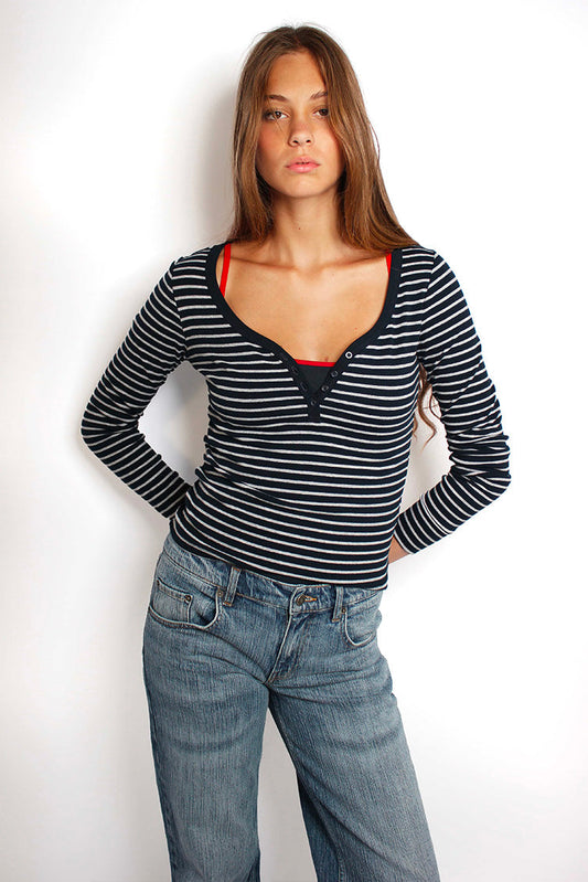 Long-sleeve Chester T-shirt | Subdued Customer Favorite