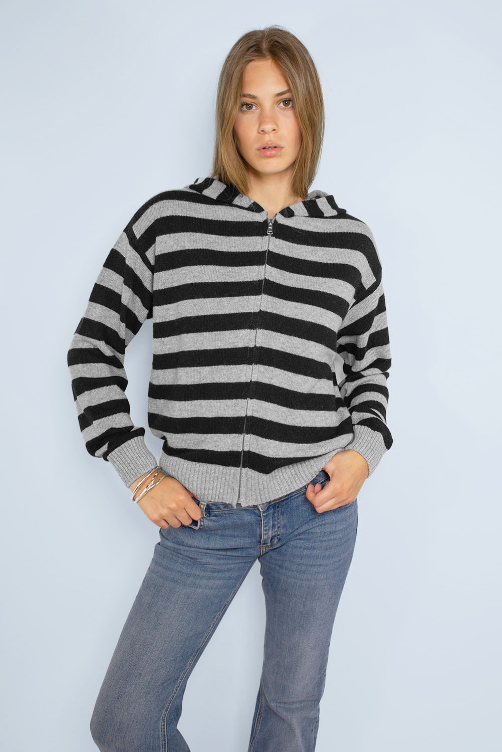 Hooded cardigan | Subdued Signature