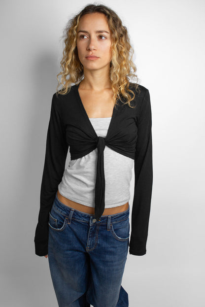 Shrug | Subdued Discount