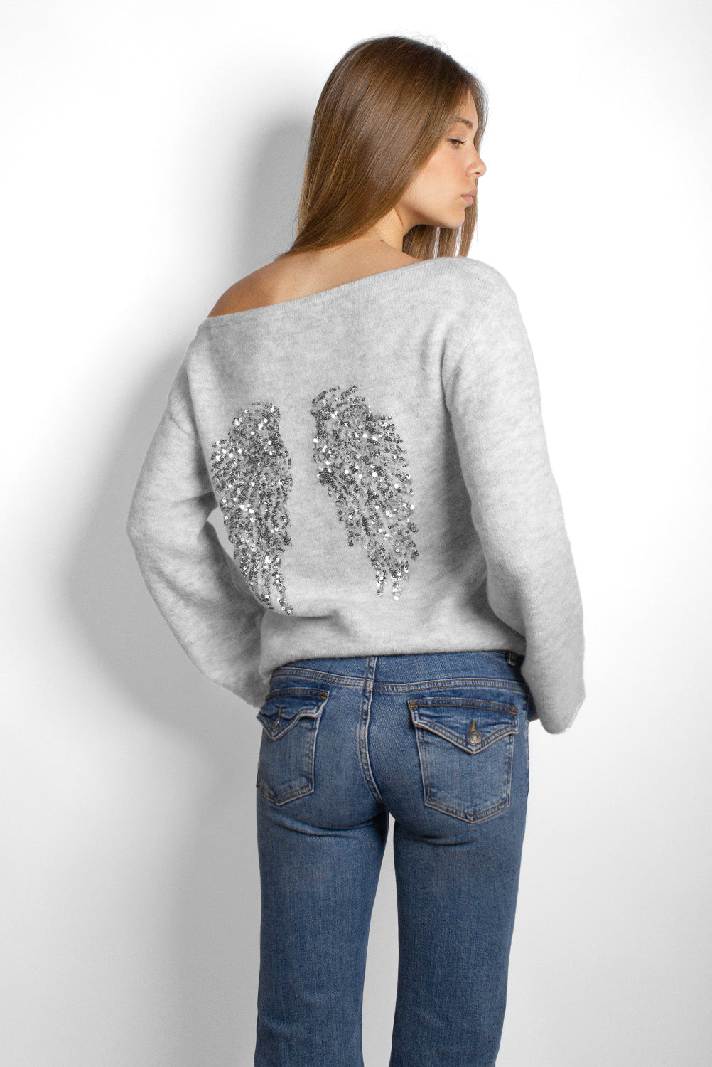 Wings sequin sweater | Subdued Smart Buy